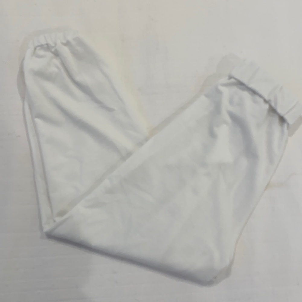 White jogger pants